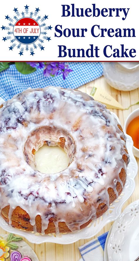 Blueberry Sour Cream Bundt Cake, Blueberry Sour Cream Cake, Blueberry Sour Cream Coffee Cake, Blueberry Bundt Cake Recipes, Sour Cream Bundt Cake, Easy Bundt Cake Recipes, Blueberry Desserts Recipes, Blueberry Bundt Cake, Easy Bundt Cake