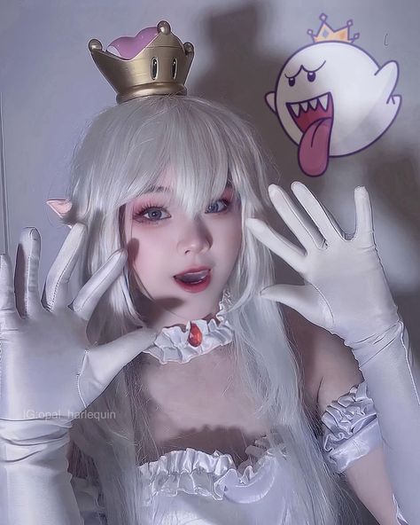 Boo ~👻 #kingboo #kingboocosplay #mariolore #nintendo #mario #cosplay | Instagram Nintendo, Halloween, Mario Halloween Costumes, Mario Cosplay, Boo Costume, Cosplay Instagram, King Boo, Mario, On Instagram