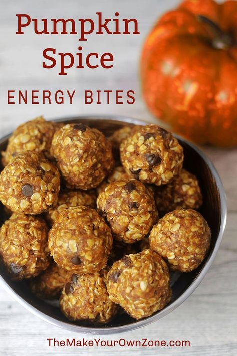 Sweet Healthy Snacks, Pumpkin And Peanut Butter, Pumpkin Spice Snack, Homemade Energy Bites, Pumpkin Energy Balls, Pumpkin Peanut Butter, Energy Bites Healthy, Batch Baking, Peanut Butter Energy Bites