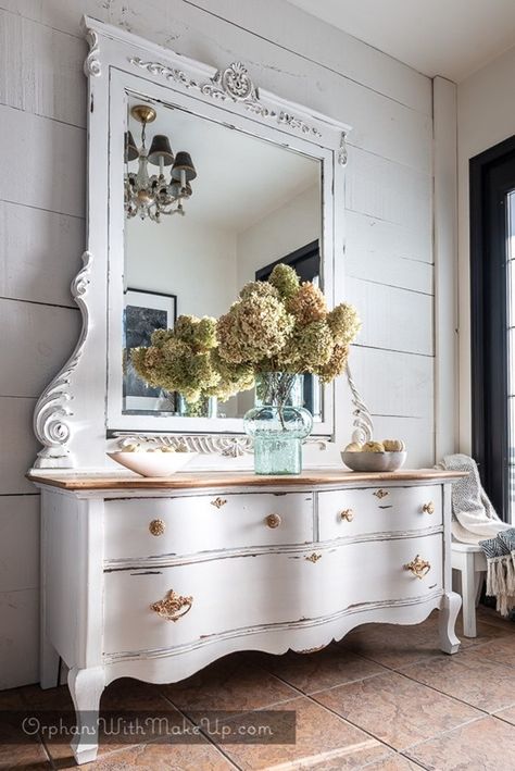 Clean Brass Hardware, Bedroom Dresser Ideas, Victorian Dresser, Dresser Decor Bedroom, Entry Cabinet, Bed Makeover, Victorian Dressers, Dresser Ideas, Fresh Farmhouse