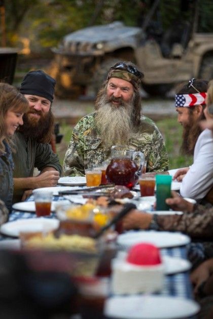 Duck Dynasty has been a breath of fresh air for American TV. My favorite Tv family! Duck Dynasty Family, Phil Robertson, Robertson Family, Ray Donovan, Liev Schreiber, Duck Commander, Quack Quack, Downtown Manhattan, Duck Dynasty