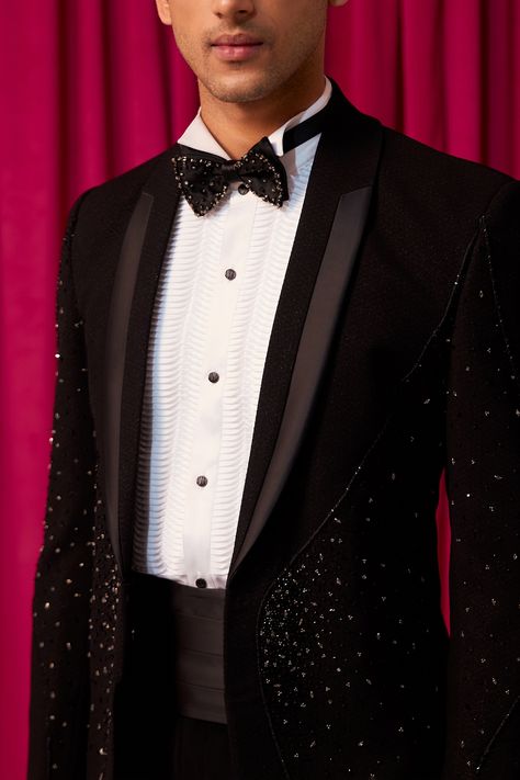 Buy Black Sandwash Suiting Embellished Cutdana Noir Textured Tuxedo Set For Men by Contrast By Parth Online at Aza Fashions. Prom Outfits For Guys, Indian Wedding Suits Men, Pintuck Shirt, Groom Dress Men, Designer Jackets For Men, Black Indians, Designer Jackets, Indian Wedding Wear, Fashion Suits For Men