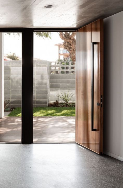 Doors Decoration, Timber Front Door, House Front Door Design, Modern Entrance Door, Main Entrance Door, Wooden Front Door Design, Modern Entrance, Entrance Door Design, Door Design Modern