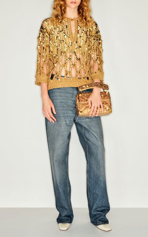 Sequin Bag Outfit, Buggy Jeans, Beaded Outfits, Crochet Sweater Outfit, Holographic Fashion, Valentino Resort, Party Outfits Night, Crystal Top, Simple Wardrobe