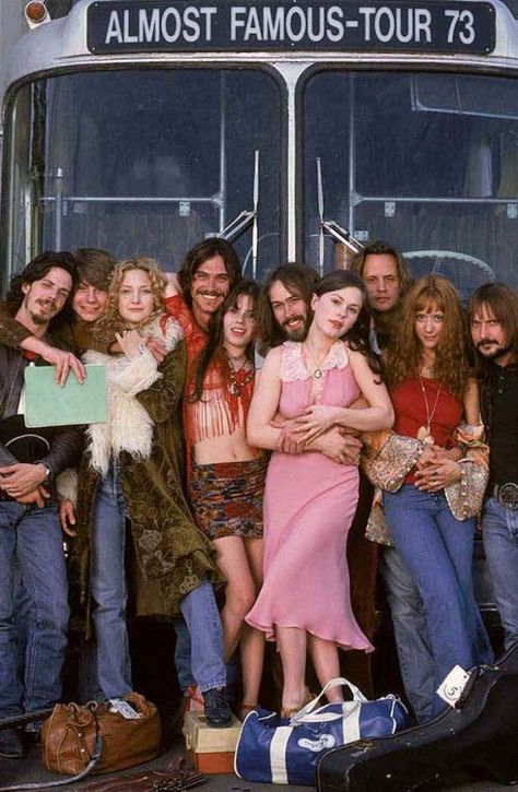 #32.. Almost Famous..Cameron Crowe at his best.. Great music,cast and just plain fun movie.. Kate Hudson, Freddie Prinze, Peter Frampton, Septième Art, This Is Your Life, Movies And Series, I'm With The Band, Famous Movies, Famous Fashion