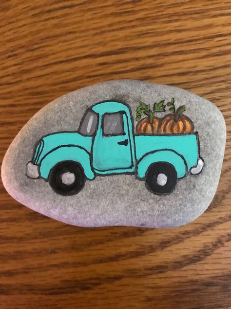 Farm Painted Rocks, Farm Rock Painting, Earthy Materials, Pictures Of Rocks, Rock Painting Flowers, Painting Stones, Rock Designs, Fall Rock, Diy Rock Art