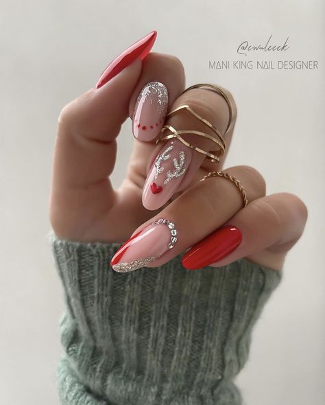 December Nails, Red Christmas Nails, Cute Christmas Nails, Christmas Gel Nails, Christmas Nail Art Designs, Christmas Nails Acrylic, Nail Swag, Festival Nails, Xmas Nails