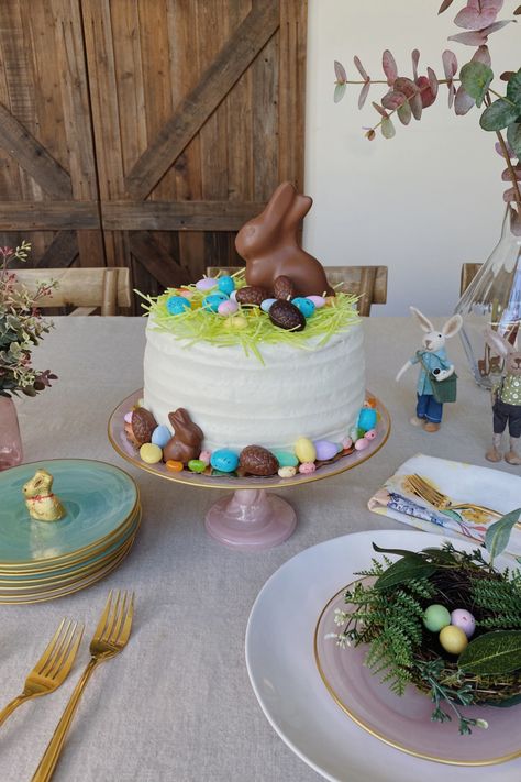 Onederful Year, Easter Birthday Cake, Easter Cake Designs, Easter Desserts Cake, Easter Candies, Easter Cake Decorating, Easter Deserts, Edible Grass, Easter Foods