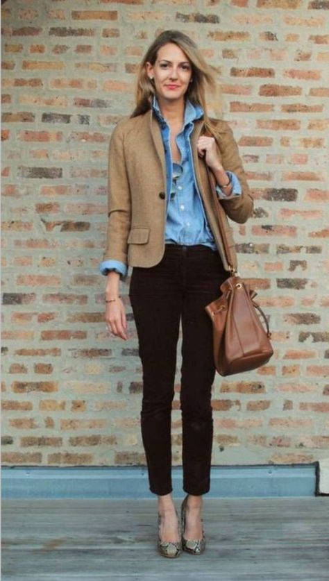 Laid back office style Outfit Essentials, Professional Work Outfit, Mode Tips, Trendy Business Casual, Business Casual Work, Business Casual Outfits For Women, Fashion Business Casual, Womens Business Casual, Casual Work Outfit