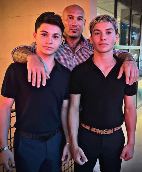 #javon #javonwannawalton #walton #famous #jaden #walton Dj Walton, Los Walton, Siblings Photos, Javon Walton, Familia Walton, Walton Family, Perfect Boyfriend, The Boy Is Mine, Aesthetic Guys