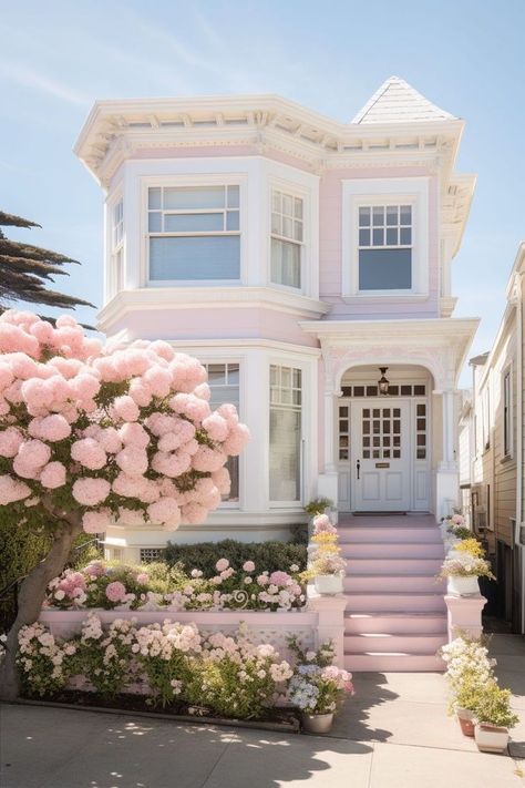 Preppy House Outside, Spring House Exterior, Coquette House Exterior, Pink House Aesthetic, American House Design, Outside House Colors, Preppy House, House Flippers, Home Design Interior