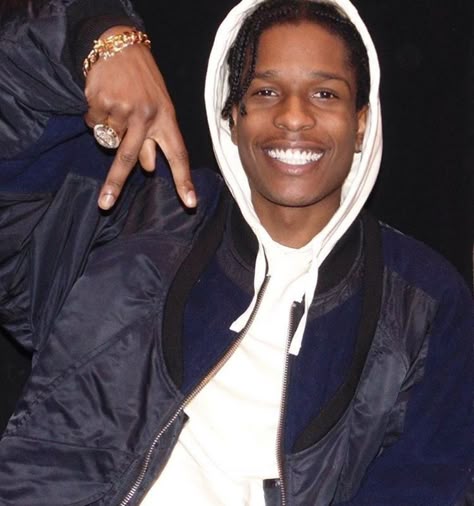 Rocky Wallpaper, Lord Pretty Flacko, Rocky 3, Pretty Flacko, Portrait Photography Inspiration, Asap Rocky, Heart Eyes, Rappers, Photography Inspiration