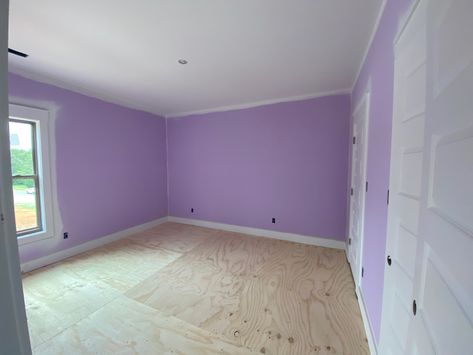 Lilac Room Paint, Lilac Walls Bedroom, Lilac Sherwin Williams, Violet Room Ideas Bedrooms, Pastel Purple Room Ideas, Desine Room, Lilac Bedroom Walls, Lilac Wall Paint, Ideas Para Pintar Cuartos