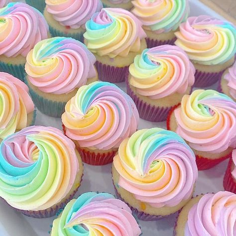 p a s t e l p a r t y 🦄 • • • • • • • • #unicorn #rainbows #pastel #food #decoratedcookies #baker #royalicing #cookiegram #cookier… Rainbow Cupcakes Pastel, Pastel Rainbow Birthday Decorations, Pastel Swirl Cupcakes, Unicorn Birthday Party Cupcakes, 5 Birthday Cupcakes, Cute Cakes Recipes, Rainbow Party Cupcakes, Pastel Birthday Cupcakes, Two Sweet Cupcake Birthday Party