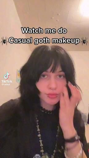 Goth Makeup Natural, Natural Goth Makeup Tutorial, Goth Makeup Tiktok, Goth Makeup No Eyeliner, Crazy Goth Makeup, Casual Goth Makeup Tutorial, Lowkey Goth Makeup, Hot Goth Makeup Tutorial, Goth Makeup No Lashes