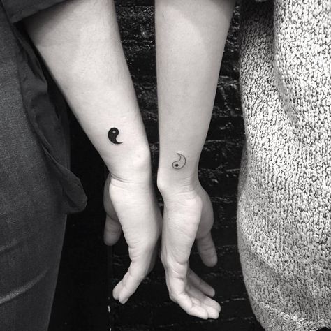 Couple Wrist Tattoos, Partner Tattoos, Ying Yang Tattoo, Matching Best Friend Tattoos, Couple Tattoos Unique, Yin Yang Tattoos, Couples Tattoo Designs, Bff Tattoos, Matching Couple Tattoos