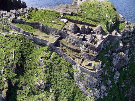 Skellig Michael - Ireland The weather didn't cooperate when we tried to go, but Skellig Michael is still high on my bucket list. Skellig Michael, Ireland Country, San Michele, Republic Of Ireland, The Monks, Ireland Travel, End Of The World, Unesco World Heritage Site, Unesco World Heritage