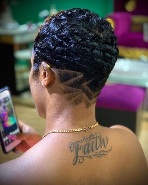 Modern Blonde Hair, Finger Waves Hairstyle, Blonde Hair Colour, Finger Waves Short Hair, Waves Haircut, Short Hair Designs, Black Women Short Hairstyles, Black Hair Short Cuts, Shaved Hair Designs