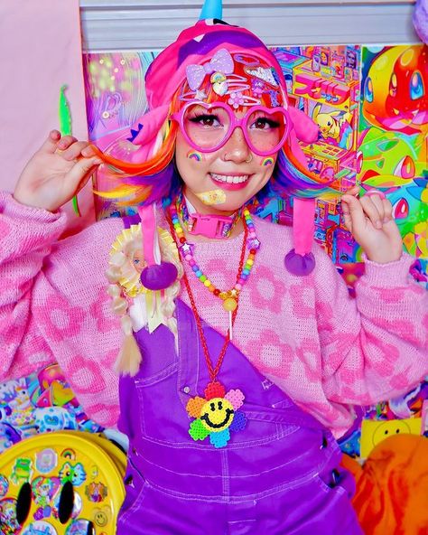 Cybr Grl Outfit, Decora Outfits Aesthetic, Colorful Alternative Fashion, Cybr Grl, Harajuku Decora Kei, Decora Kei Fashion, Decora Outfits, Decora Aesthetic, Decora Fashion