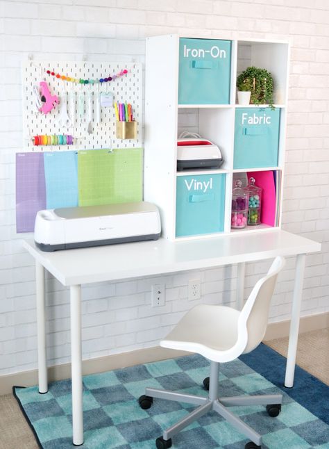 Create A Budget Friendly Compact Crafting Space For Under $100. Craft Room On A Budget, Cricut Storage, Craft Cricut, Small Craft Rooms, Room On A Budget, Dream Craft Room, Craft Room Design, Craft Desk, Cricut Craft