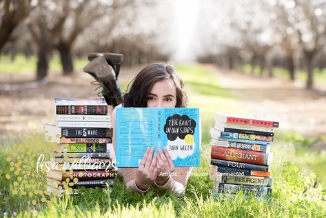 Book Poses, Senior Pictures Books, Graduation Pictures High School, Senior Year Pictures, Graduation Pic Ideas, Lisa Williams, Senior Photoshoot Poses, Graduation Pics, The More The Merrier