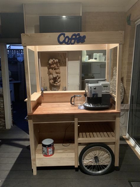 Coffee Stall Ideas, Food Cart Design Ideas Coffee Shop, How To Build A Mobile Coffee Cart, Small Food Cart Design, Mobile Food Cart Design Ideas, Wooden Food Cart Design, Gerobak Design Food Carts, Gerobak Design Food Carts Outdoor, Coffee Booth