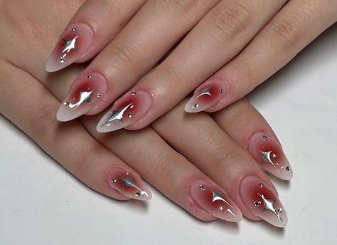 #nails #nailart #acrylic #red Red Aura Nails With Chrome, Oval Nail Inspo Acrylic, Red Douyin Nails, Red Star Nails, Cute Red Nails, Nails Pictures, Nails Images, Cleaner Living, Cat Brush