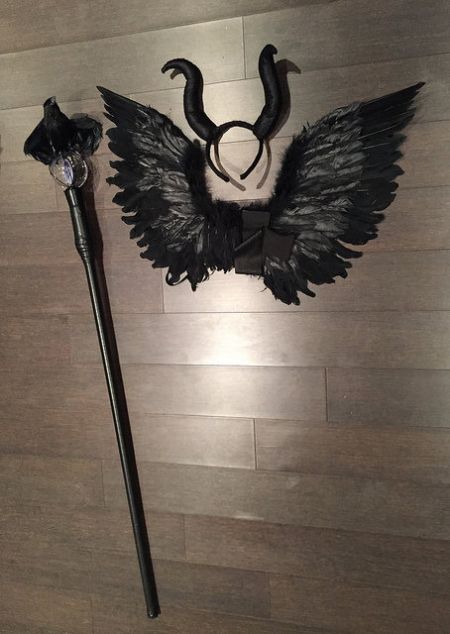 Maleficent Accessories, Maleficent Costume Diy Outfit, Malifisenta Costume, Maleficent Fancy Dress, Maleficent Costume Diy, Horns Headpiece, Maleficent Wings, Maleficent Halloween Costume, Olaf Halloween Costume