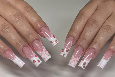 Pearl Nails Gel, Acrylics Aesthetic, Short Pink Acrylic Nails, Nails Pink Acrylic, Strawberry Coquette, Acrylic Nails Pink, Girly Acrylic Nails, Cute Acrylic Nail Designs, Simple Acrylic Nails