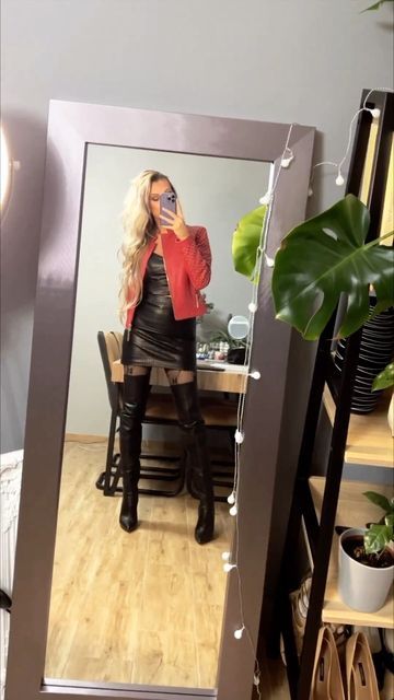 Foxy Boots & Fashion, Leather Jumpsuit, Leather Trench Coat, Leather Biker Jacket, Leather Dress, Thigh High Boots, Leather Gloves, Boots Outfit, Thigh Highs