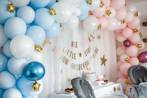 Twin Babies First Birthday Party! - Beauty, Baby, and a Budget Twin Baby Birthday, Twin Birthday Themes, Babies First Birthday, Twin Birthday Cakes, Twin Birthday Parties, Baby Birthday Themes, Twins 1st Birthdays, Twin First Birthday, 1st Birthday Themes