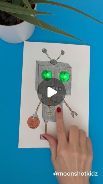 Interactive Science Fair Projects, Robot Science Fair Project, Steam Technology Activities, Energy Robot Project Ideas, Robotics Activities For Kids, Microbit Project Ideas, Stem Technology Activities, Robot Project Ideas, Computer Project Ideas