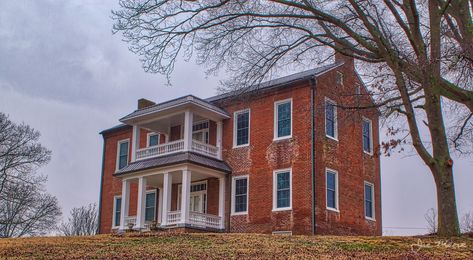 Lawson D. Franklin House Jefferson County, TN Located at the junction of Leadvale Road and Old Airport Road in White Pine Downtown Franklin Tn Photoshoot, Tennessee Architecture, Benjamin Franklin House London, Franklin Homes, Abandoned Louisiana, Louisiana Old State Capitol, Jefferson County, White Pine, East Tennessee