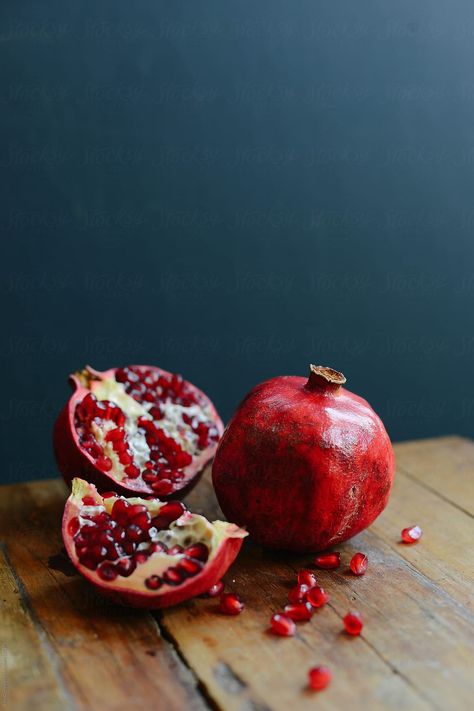 Pomegranate Art, Still Life Fruit, Fruit Photography, Still Life Photos, Still Life Drawing, Painting Still Life, Color Studies, Still Life Art, Fruit And Veg