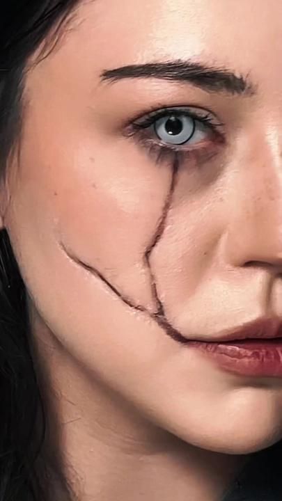 Face Scar Makeup, Joker Scars, Face Scar, Fake Scar, Scar Makeup, Joker Makeup, Make Up, Makeup