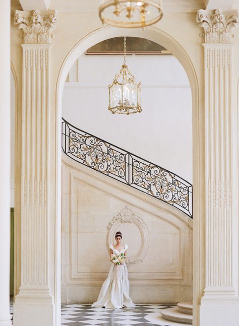 weddingMagnolia Rouge Feature | Musée Rodin Wedding | Paris Garden Wedding Paris Wedding Venue, Musee Rodin, French Wedding Dress, Best Destination Wedding, Parisian Wedding, Design Cake, Destination Wedding Locations, Paris Wedding, Luxury Destination Wedding