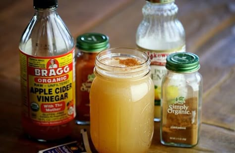 Braggs Apple Cider, Braggs Apple Cider Vinegar, Detox Drinks Recipes, Sinus Infection, Think Food, Diet Vegetarian, Natural Detox, Idee Pasto Sano, Detox Cleanse