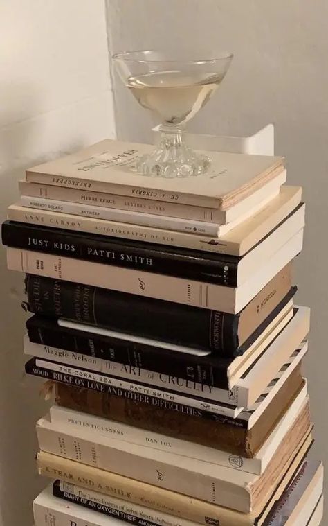 Light Academia Aesthetic, Cream Aesthetic, Book Wallpaper, Academia Aesthetic, Beige Aesthetic, Coffee And Books, Sparkling Water, Book Stuff, Brown Aesthetic