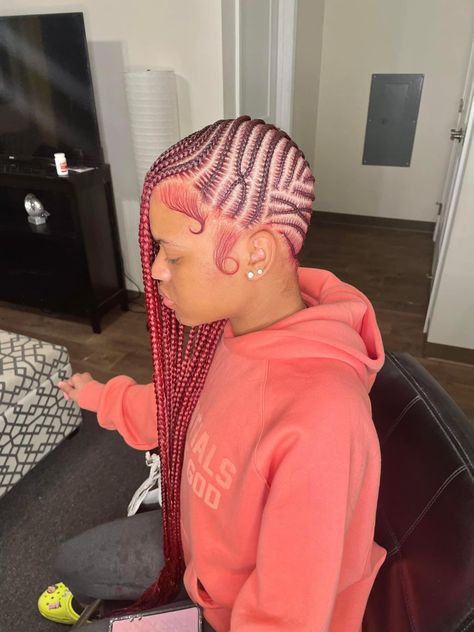 Cute And Simple Braided Hairstyles, Braided Hairstyles With Pink Hair, Lemonade Braids With Color, Light Pink Braids Black Women, Pink Hair Styles Black Women Braids, Leamodas Braids, Pink And Blonde Hair Black Women Braids, Pink Hair Black Women Braids, Cat Hairstyles