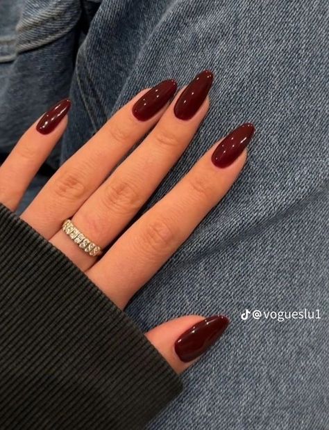 Darker Nails, Cherry Mocha Nails, Mocha Nails, Cherry Mocha, Scandinavian Wedding, Almond Shaped Nails, Statement Nail, Shaped Nails, Vibrant Nails