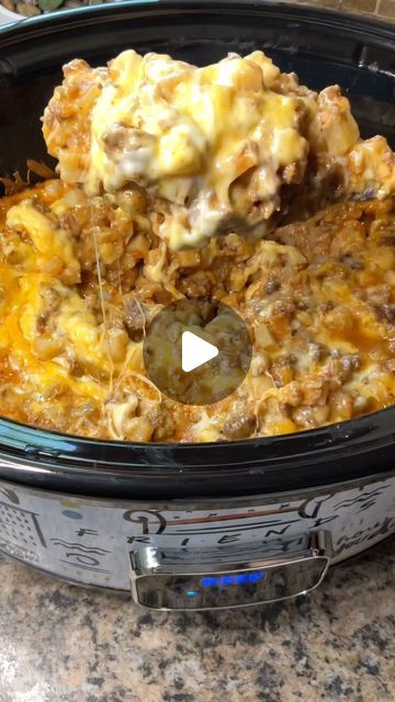 Carman Wilken | This Taco Casserole in the Crockpot is perfect for those nights when you have the kids’ ballgames or just when you need an easy and... | Instagram Crockpot Suppers Easy, Crockpot Dinner Ideas Families, Crock Pot Dinner Ideas Easy, Crockpot Recipes Fast And Easy, Crockpot Meals Potatoes, Easy Dinner Using Ground Beef, Taco Casserole In Crockpot, Crock Pot Weeknight Dinners, Crockpot Taco Bowl