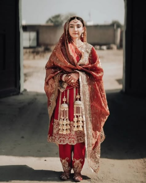 Traditional Punjabi Bridal Suits, Anand Karaj Suits, Punjabi Anand Karaj Suits, Anand Karaj Suit Bride, Sikh Bride Suit, Bridal Punjabi Suits Wedding Outfits, Bridal Salwar Suits Wedding, Anand Karaj Suit, Punjabi Wedding Suit Bridal Sikh Bride