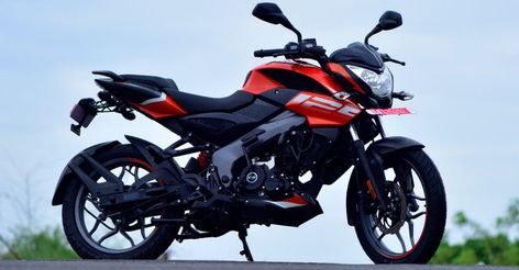 Bajaj Pulsar NS 125 test drive: A sporty bike at an affordable cost | Fast Track Review | Onmanorama Ns 125 Pulsar Modified, Ns125 Wallpaper, Palsar220 Bike Photo, Ns 125 Pulsar Wallpaper, Ns 160 Pulsar Wallpaper, Ns 125 Pulsar, Ns Pulsar, Ns Bike, Ns 125