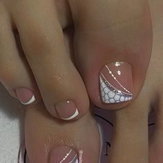 Toe Art Designs, Fall Nail Art Ideas, Fail Nails, Pedicure Designs Toenails, Gel Toe Nails, Acrylic Toes, Acrylic Toe Nails, Pretty Toe Nails, Fall Nail Trends