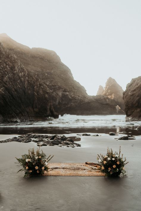 Wedding On The Coast, Beach Elopement Ceremony Set Up, West Coast Beach Wedding, Private Beach Wedding Elope, West Coast Elopement, Elopement Set Up, Oregon Wedding Photography, Pnw Beach Wedding, Cannon Beach Elopement