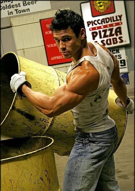 Hot Men - Blue Collar, Tradies, Hot Trades Men Nick Jonas, Man Gay, Hard Working Man, Rugged Men, Bodybuilders Men, Tech House, Joe Jonas, Muscular Men, A Man