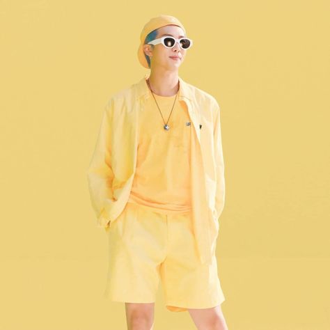 namjoon pics on Twitter: "thinking about how good namjoon looks in yellow...… " Bts Big Hit, Jungkook And Jin, Bts Billboard, Twitter Bts, Bts Rap Monster, Yellow Outfit, Bts Aesthetic Pictures, Yellow Aesthetic, Bts Korea