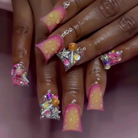 Pink & Yellow Airbrushed Set Junk Nails Junky Charm Nails Short, Custom Nail Sets, Green Care Bear Nails, Junk Nail Set, Confetti French Tip Nails, Junk Nails Bling Duck Short, Junk Nails Bling Short, Short Cute Acrylic Nails Designs, Fall Maximalist Nails