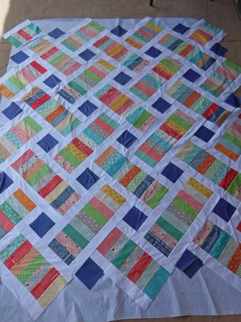 The Iris Quilt Pattern, Iris Quilt Pattern, Iris Quilt Pattern Free, Iris Quilt, Strip Quilt Patterns, Lattice Quilt, Crumb Quilt, Quick Quilt, Precut Quilts