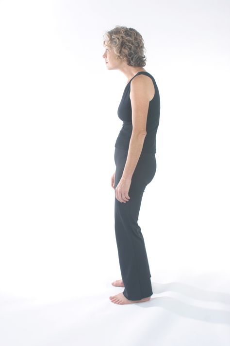 essential SOMATICS - Pain Relief Through Movement Bad Posture Reference, Posture Reference, Body Gestures, Neck Problems, Bulging Disc, Tennis Elbow, Basic Yoga, Bad Posture, Mind Body Connection